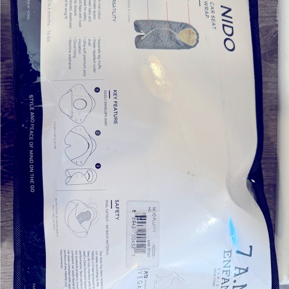 7AM Enfant Fleece-lined Nido Cloud Car Seat Wrap Blanket in Small - Picture 3 of 9